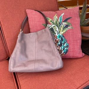 Coach buttery soft leather shoulder strap handbag